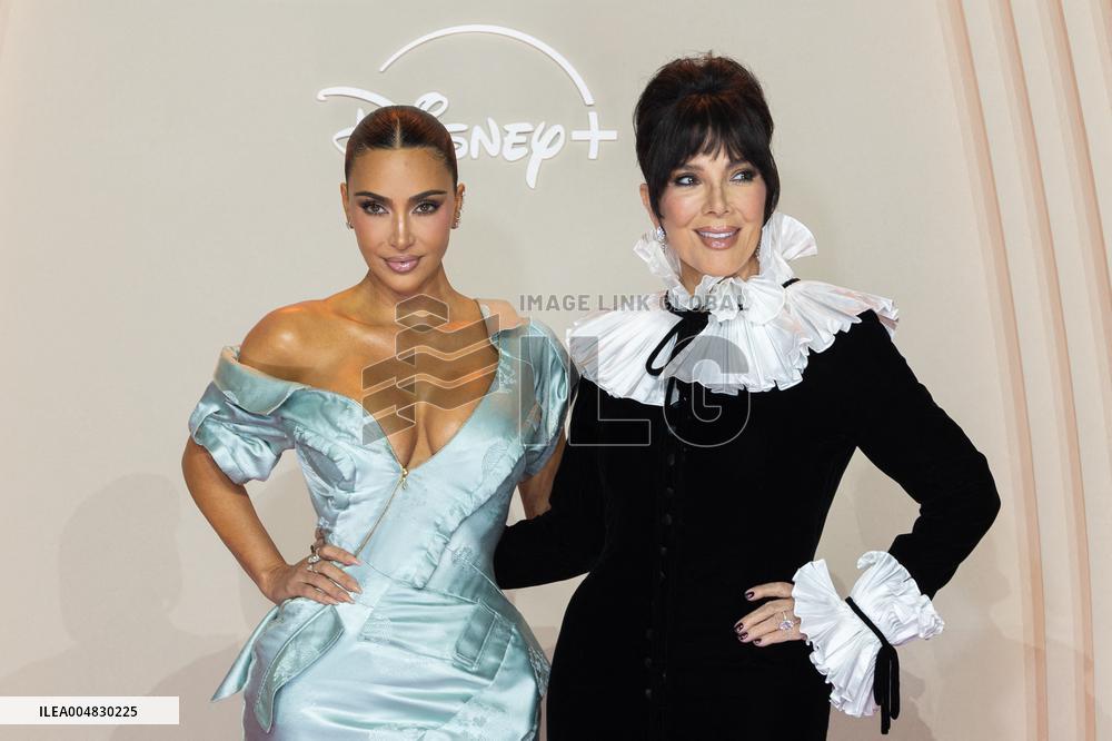 All's Fair Disney+ Paris Serie Premiere NB