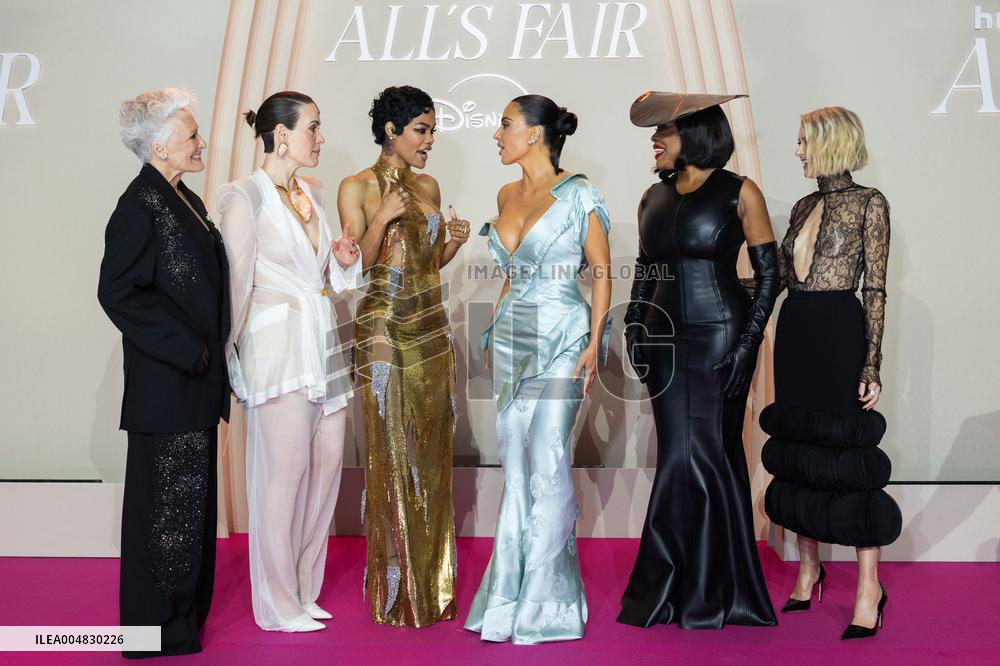 All's Fair Disney+ Paris Serie Premiere NB