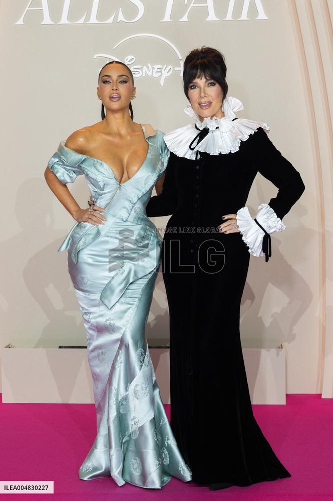 All's Fair Disney+ Paris Serie Premiere NB