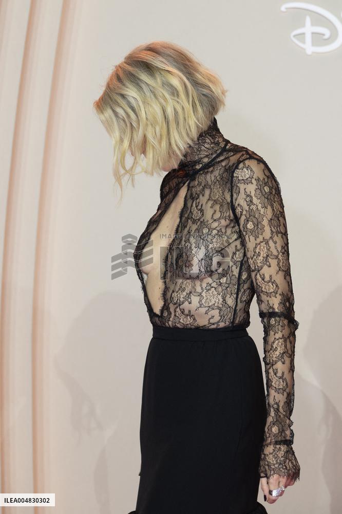 All's Fair Disney+ Paris Serie Premiere NB