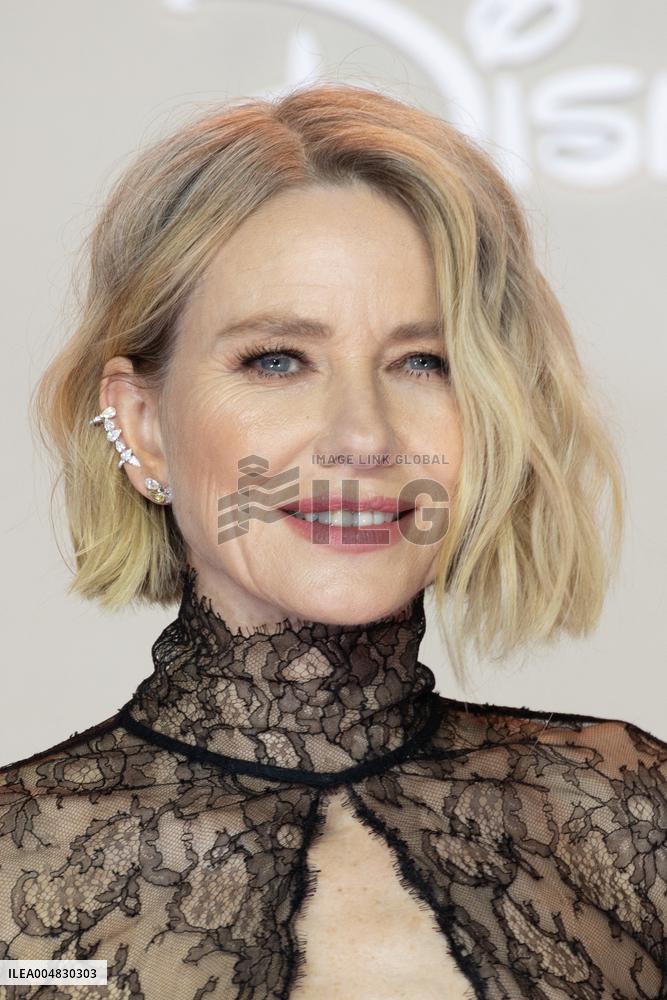 All's Fair Disney+ Paris Serie Premiere NB