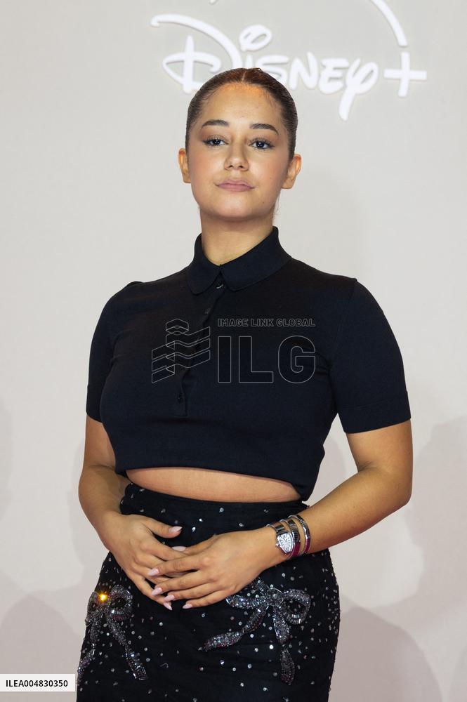 All's Fair Disney+ Paris Serie Premiere NB