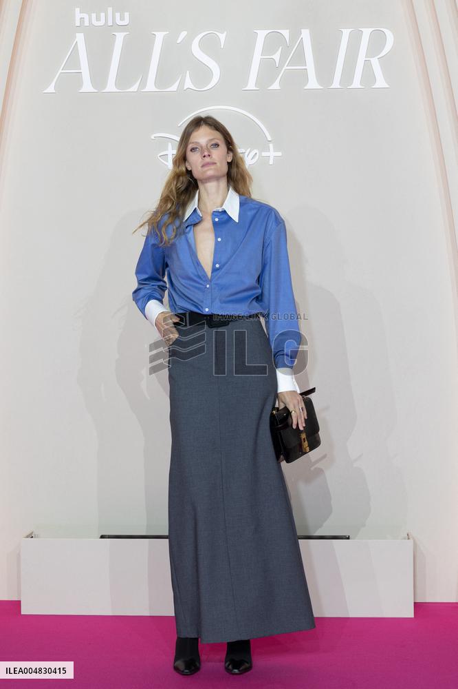 All's Fair Disney+ Paris Serie Premiere NB