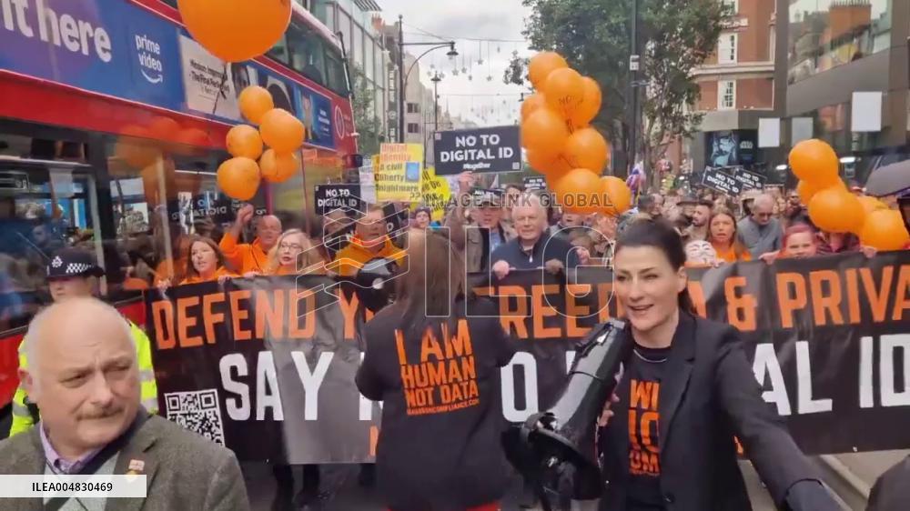 UK: Thousands Protest Digital ID Plan Over Privacy Concerns in London 3