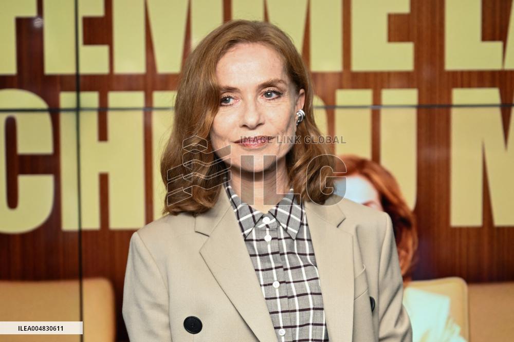 La Femme La Plus Riche Du Monde Premiere