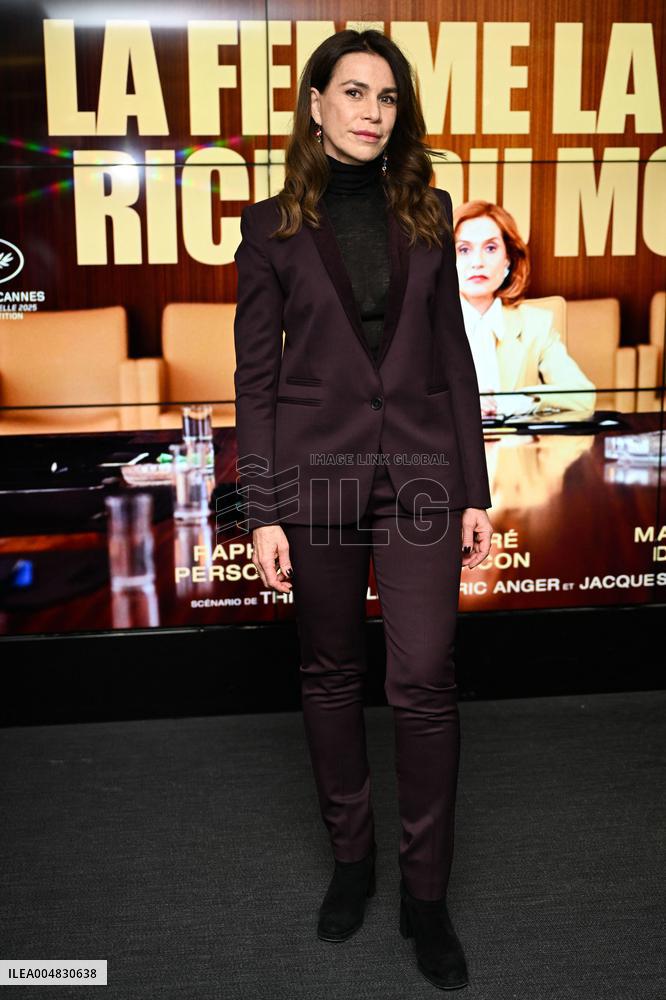 La Femme La Plus Riche Du Monde Premiere
