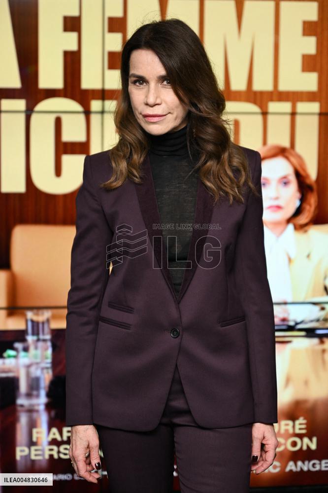 La Femme La Plus Riche Du Monde Premiere