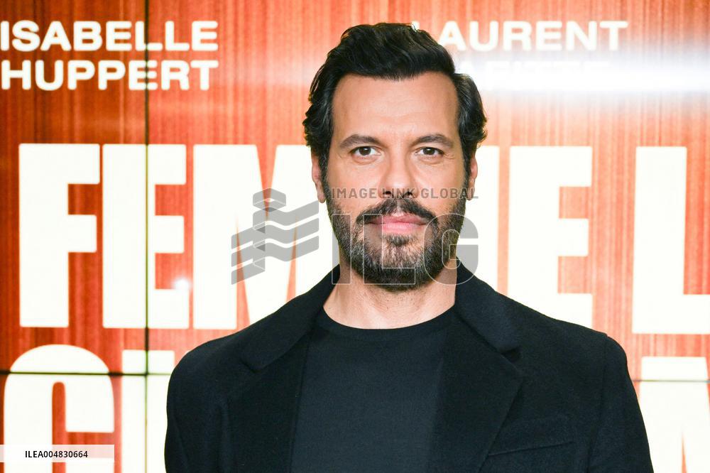 La Femme La Plus Riche Du Monde Premiere