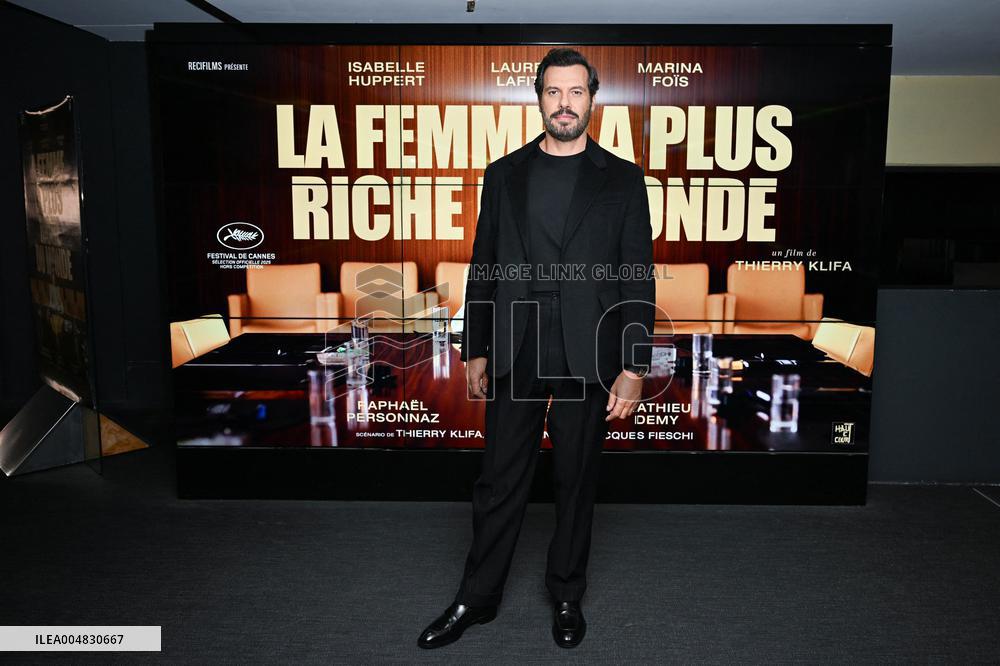 La Femme La Plus Riche Du Monde Premiere