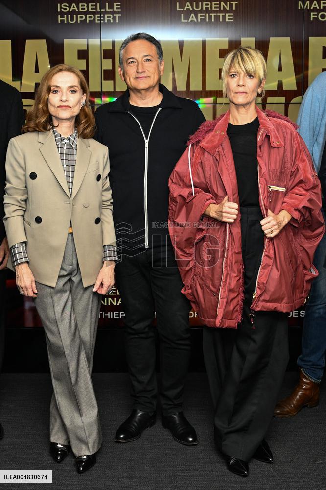 La Femme La Plus Riche Du Monde Premiere