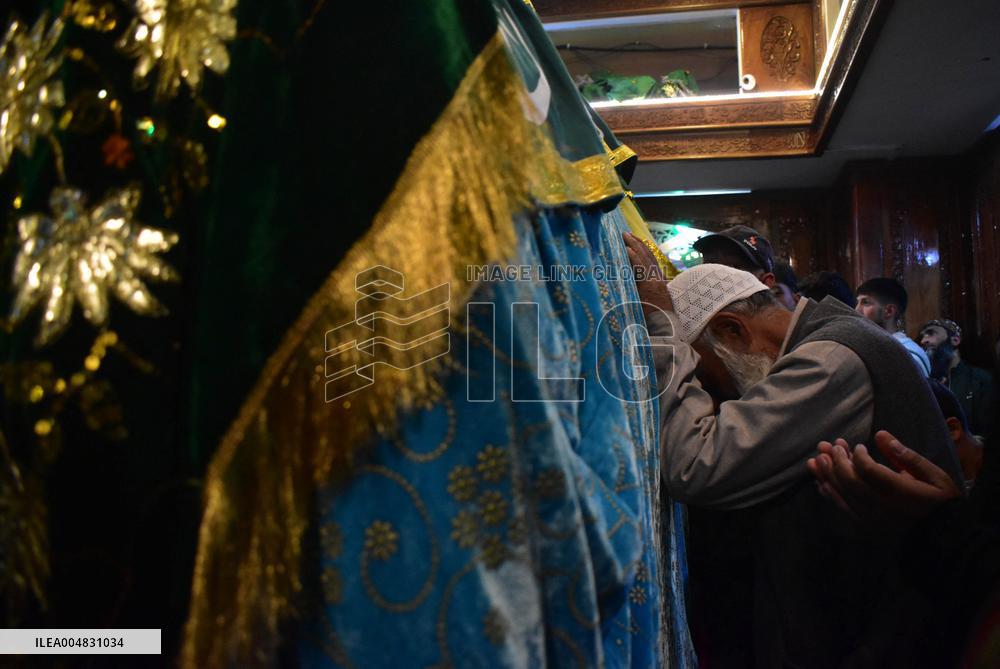 Sheikh ul Alam Posthumous Ceremony - India