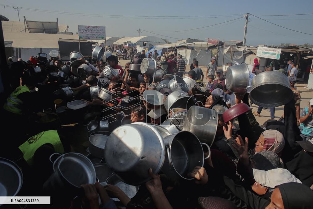 Food Crisis - Khan Yunis