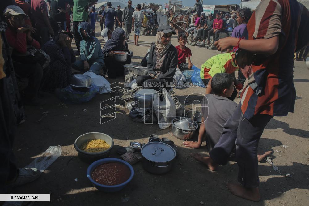 Food Crisis - Khan Yunis