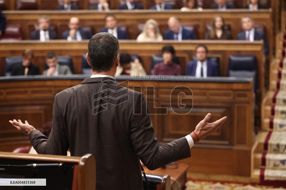 Government Faces Economic Questions in Senate - Madrid