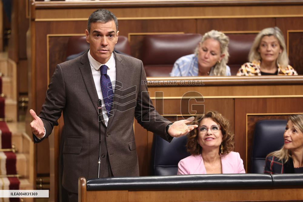 Government Faces Economic Questions in Senate - Madrid