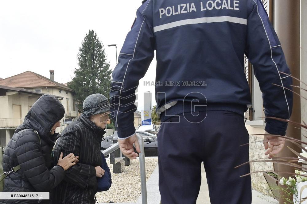 Pamela Genini Funeral Service Held - Ital