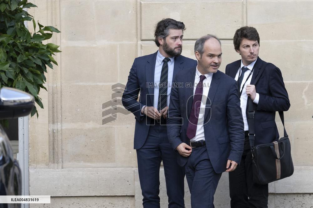 Weekly Cabinet Meeting - Paris