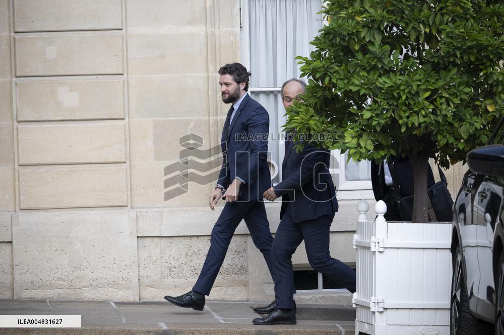 Weekly Cabinet Meeting - Paris