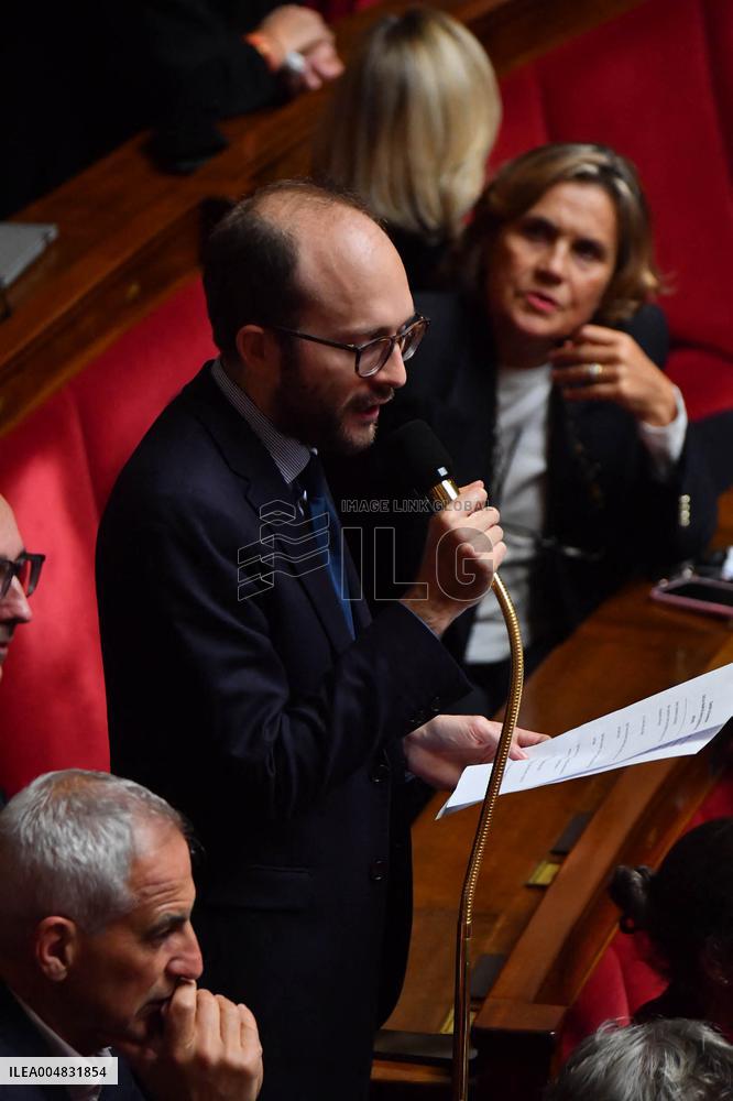 Questions to the Government - Paris