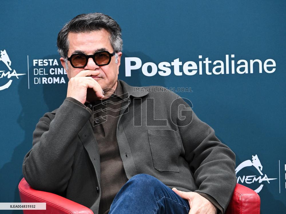 Rome Cinema Fest 2025 - A Simple Accident Photocall