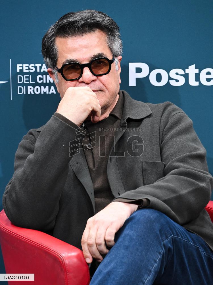 Rome Cinema Fest 2025 - A Simple Accident Photocall