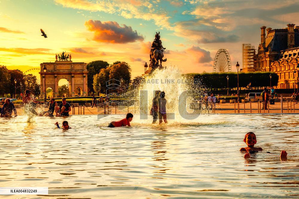 Illustration - Louvre - Paris