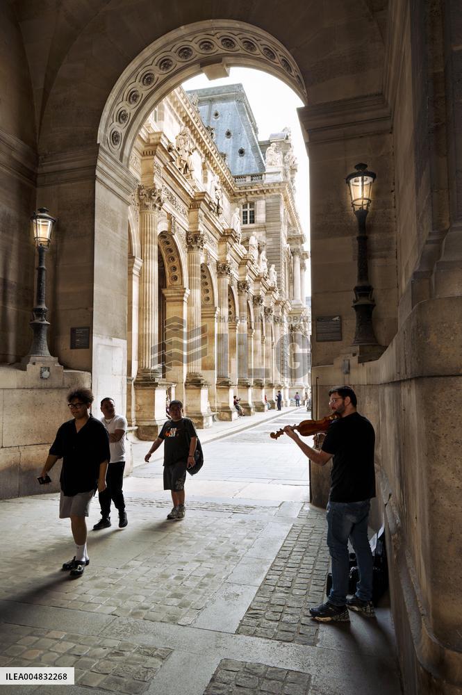 Illustration - Louvre - Paris