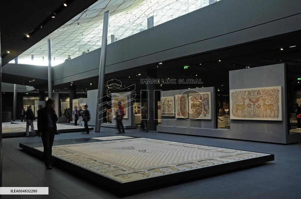 Illustration - Louvre - Paris