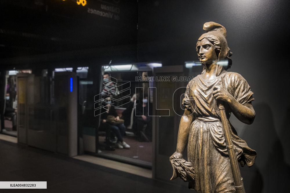 Illustration - Louvre - Paris