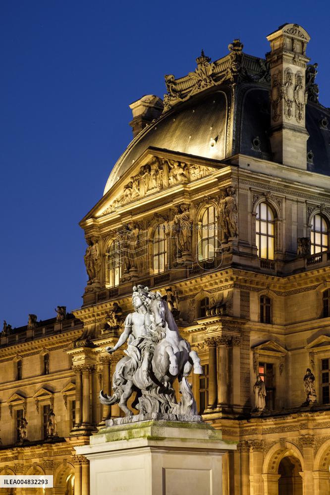 Illustration - Louvre - Paris