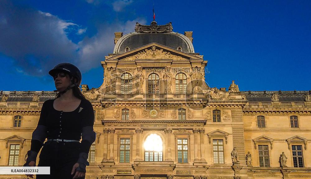 Illustration - Louvre - Paris