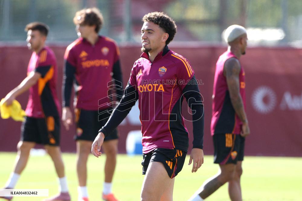 CALCIO - UEFA Europa League - AS Roma - Press Conference and Training