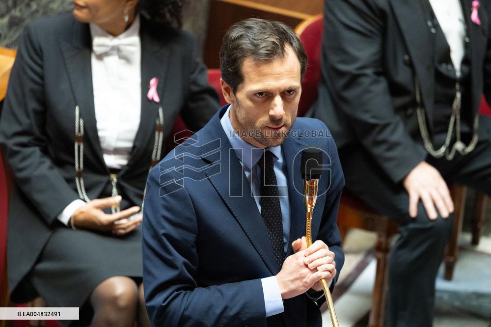 Questions to the government at the National Assembly - Paris