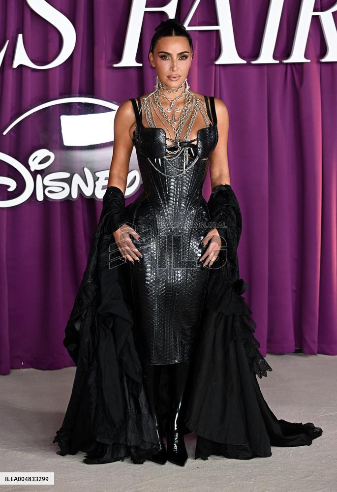 All s Fair Premiere - London