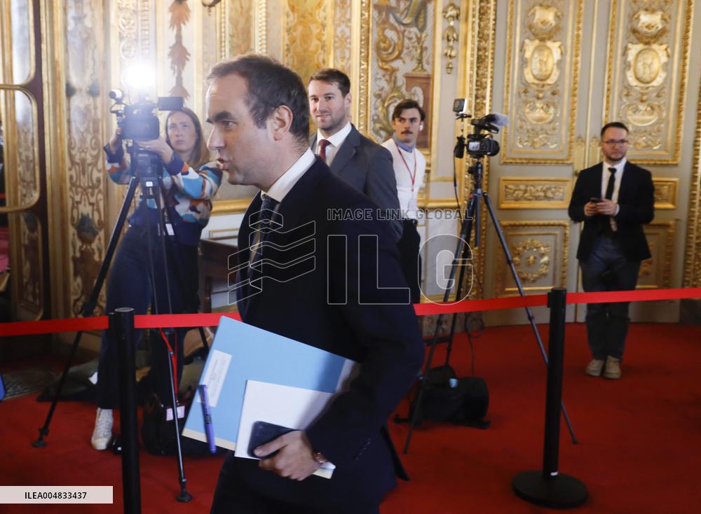 Session of questions to the government at The French Senate - Paris