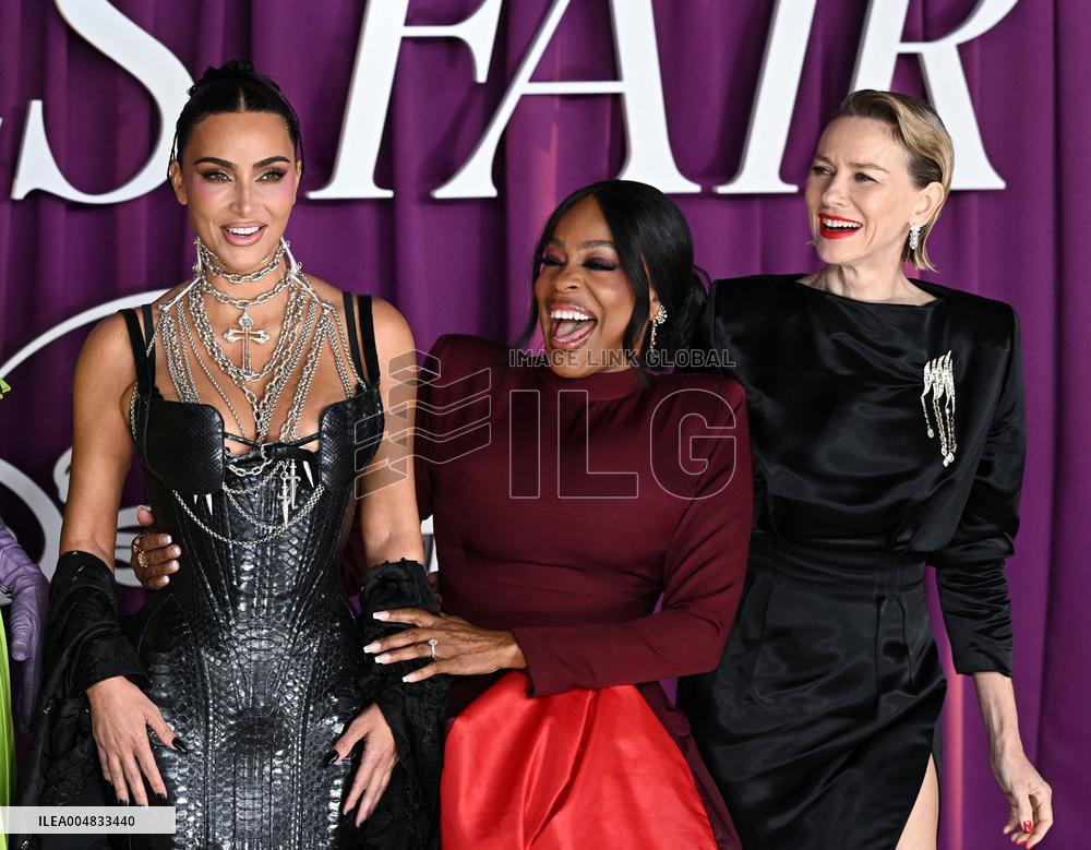 All s Fair Premiere - London