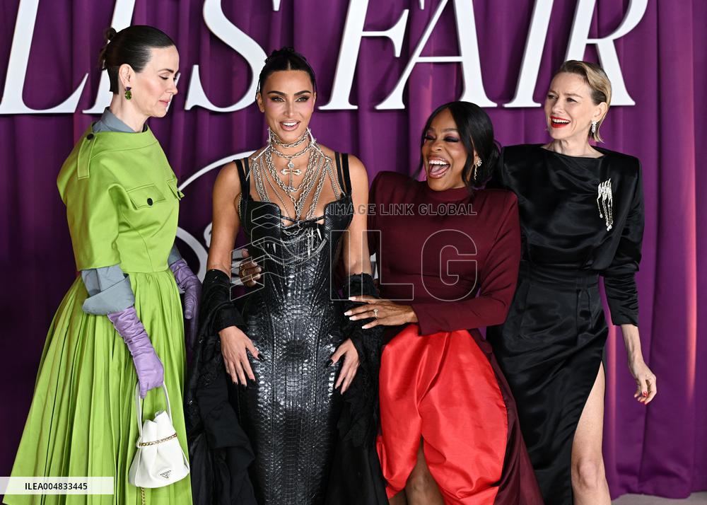 All s Fair Premiere - London