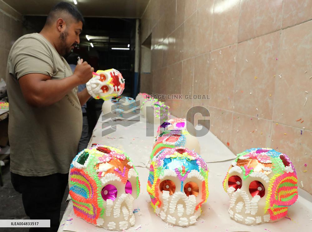 Skull Candy Production For Dia De Muertos - Mexico