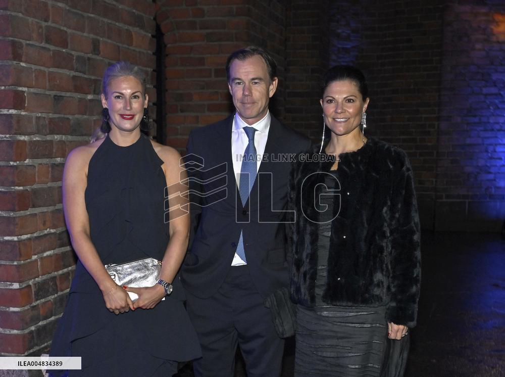 VICTORIA GLOBAL CHANGE AWARD