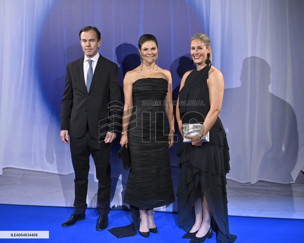 VICTORIA GLOBAL CHANGE AWARD