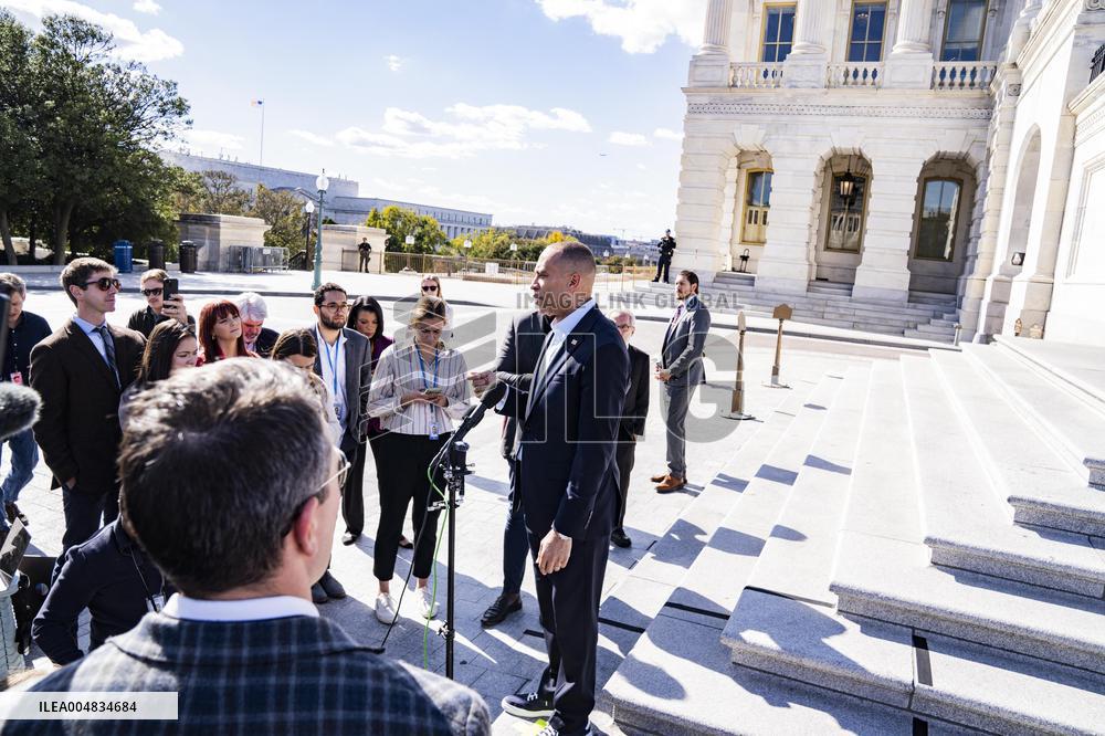Leader Jeffries Press Conference
