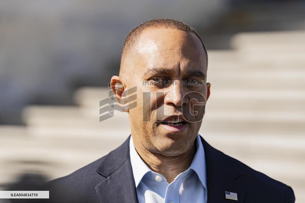 Leader Jeffries Press Conference