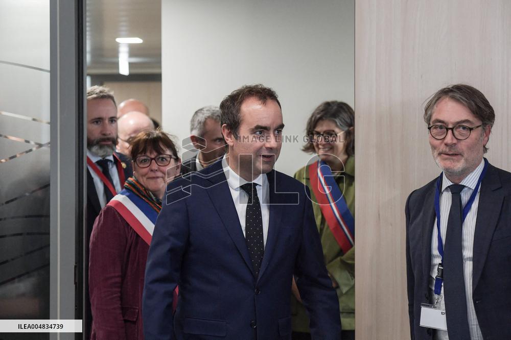 Sebastien Lecornu during a visit at DNEF and the National and DVNI - Romainville