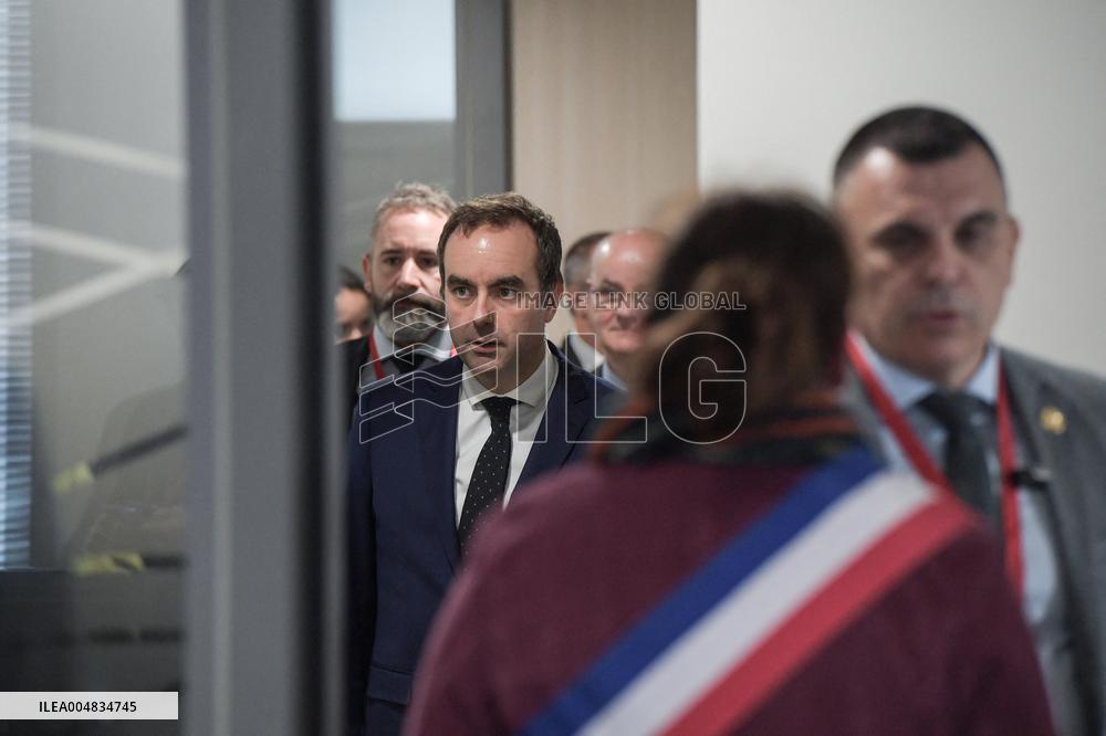 Sebastien Lecornu during a visit at DNEF and the National and DVNI - Romainville