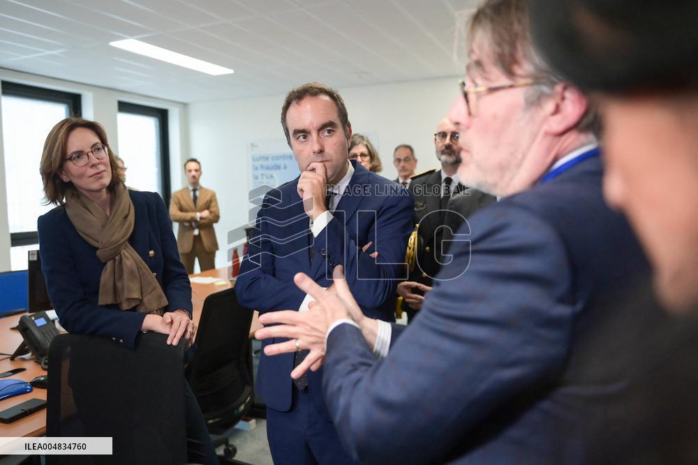 Sebastien Lecornu during a visit at DNEF and the National and DVNI - Romainville