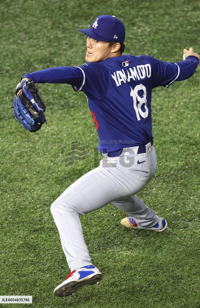 Baseball: Dodgers pitcher Yamamoto ahead of World Series