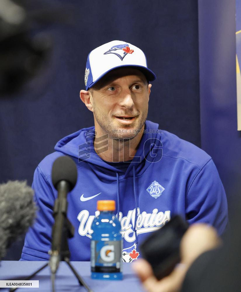Baseball: Blue Jays pitcher Scherzer ahead of World Series