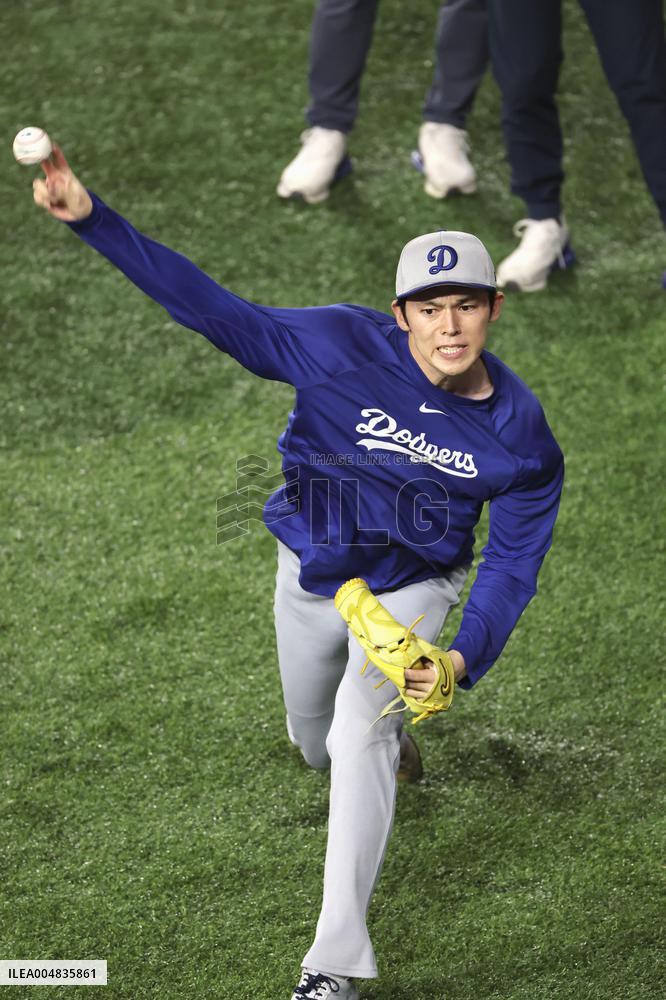 Baseball: Dodgers pitcher Sasaki ahead of World Series