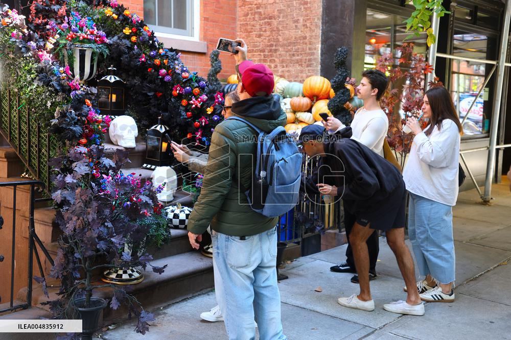 Halloween Decorations - NYC