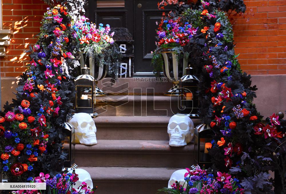 Halloween Decorations - NYC